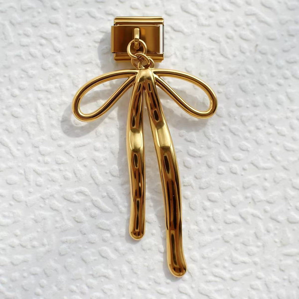 Ribbon Bow