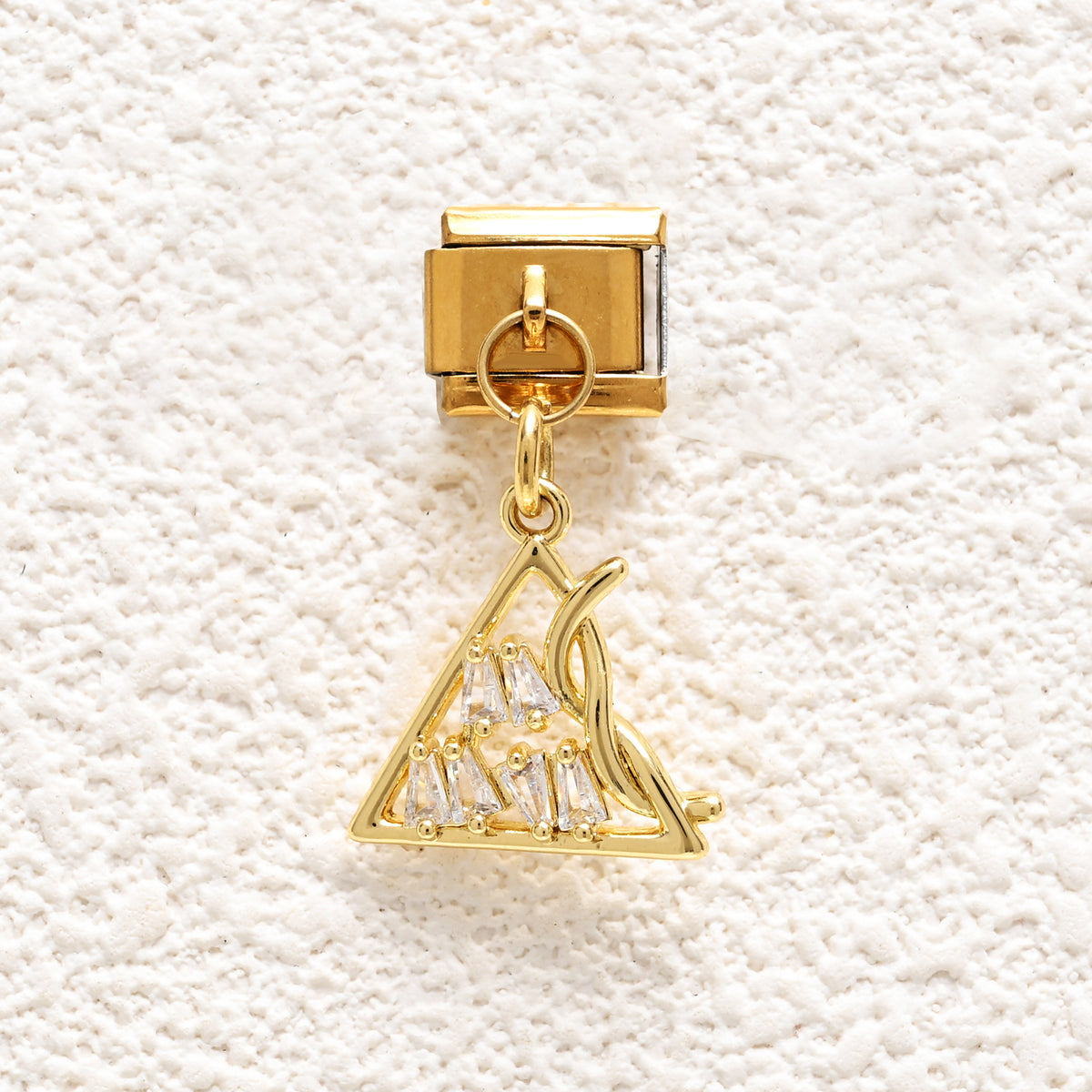 Crystal Triangle Cluster