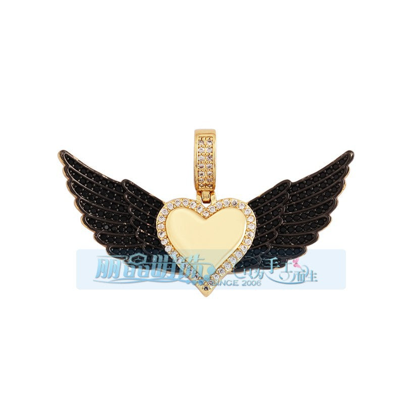 Black Winged Heart Gold