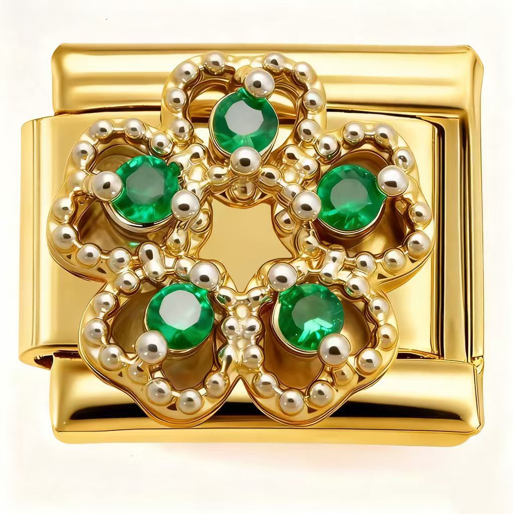 Green Crystal Clover